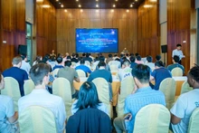 Trường hè nâng cao về Lý thuyết trường lượng tử và lực hấp dẫn lượng tử 2025 chính thức khai mạc tại thành phố Quy Nhơn, Bình Định.