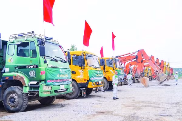 Lễ động thổ xây dựng nhà máy điện- rác Phù Cừ, tỉnh Hưng Yên công suất xử lý 1.600 tấn/ngày đêm.