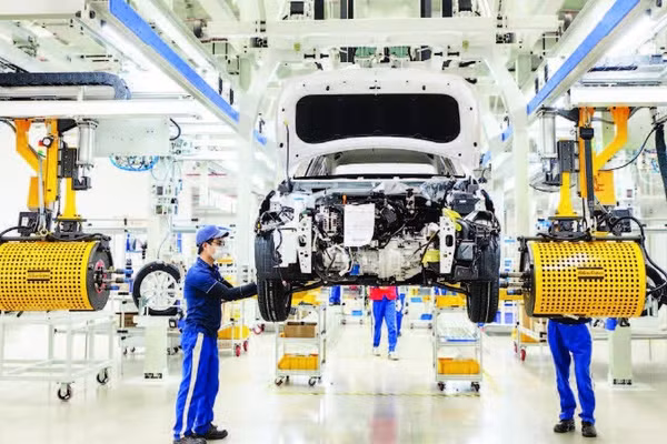 Nhà máy sản xuất ô-tô Hyundai Thành Công tại Khu công nghiệp Gián Khẩu Ninh Bình (Ảnh THANH HÀ).