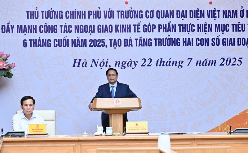 Thủ tướng Chính phủ Phạm Minh Chính chủ trì hội nghị về đẩy mạnh công tác ngoại giao kinh tế. (Ảnh: TRẦN HẢI)