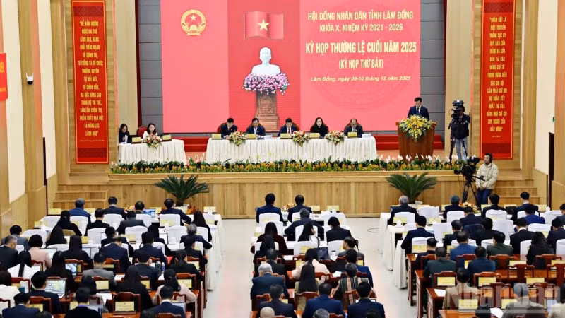 Quang cảnh kỳ họp.