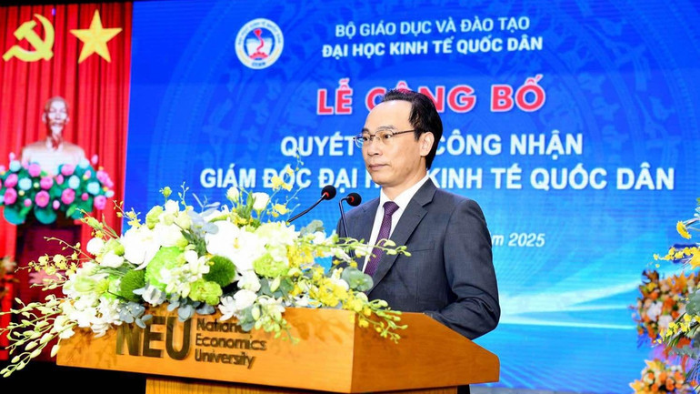 Thứ trưởng Giáo dục và Đào tạo Hoàng Minh Sơn phát biểu. 0a189d21-2ea1-46ff-861c-7b4b02ebad01-9497.jpg