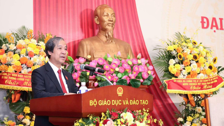 Bí thư Đảng ủy, Bộ trưởng Nguyễn Kim Sơn phát biểu khai mạc đại hội. 033d8be8-83ef-44ef-a22a-153c9473e62d-4779-7891.jpg