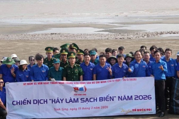 Hoạt động trong Chương trình "Tháng 3 biên giới" tại Vĩnh Long.