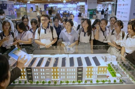 CT Innovation Hub 4.0 đón hàng ngàn sinh viên trong nước và quốc tế đến tham quan và học hỏi.