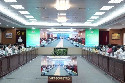 Toàn cảnh buổi làm việc