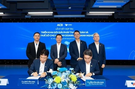 Ngân hàng Thương mại cổ phần Á Châu (ACB) và Công ty Cổ phần Giải pháp Thanh toán Việt Nam (VNPAY) chính thức ký kết hợp tác triển khai bộ giải pháp “Thanh toán và Nộp thuế số” cho hộ kinh doanh, doanh nghiệp.