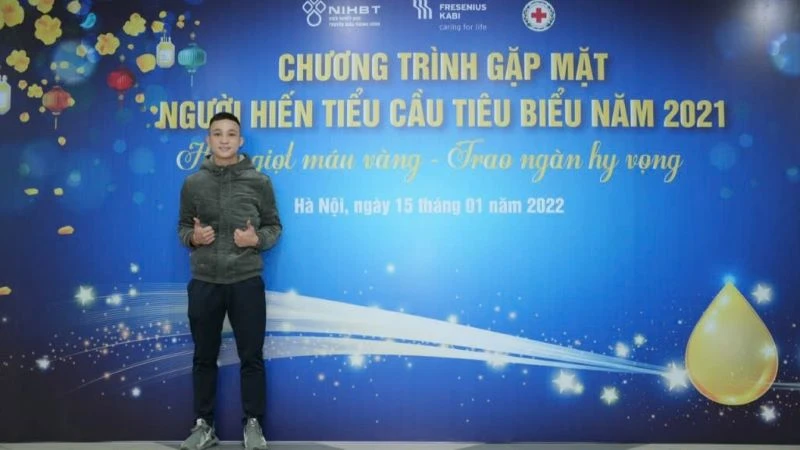 Nguyễn Văn Thanh tham gia chương trình “Gặp mặt người hiến tiều cầu tiêu biểu năm 2021". (Ảnh: Viện Huyết học) 
