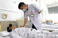 Bệnh nhân được điều trị tại Bệnh viện Bệnh Nhiệt đới Trung ương. 