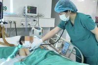 Gia đình đã xin đưa bệnh nhi về nhà chăm sóc. 
