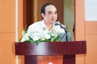 Giáo sư, Tiến sĩ Nguyễn Hữu Tú, Hiệu trưởng Trường Đại học Y Hà Nội phát biểu.