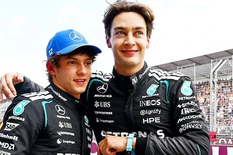 George Russell và Andrea Antonelli của Mercedes đã về nhất và nhì tại chặng đầu tiên của Formula One 2026 Australia.