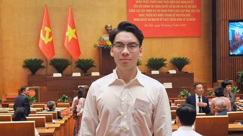 Nguyễn Đức Nhật Anh trong vai trò đại biểu tại Hội nghị toàn quốc quán triệt, triển khai thực hiện các Nghị quyết của Bộ chính trị.