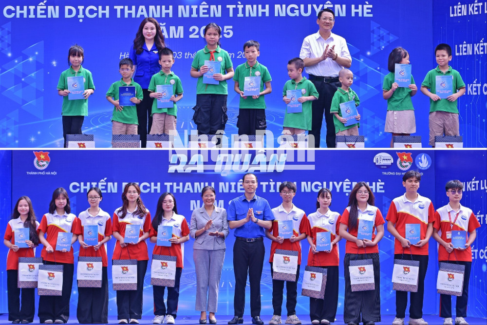 Ban tổ chức trao quà tặng sinh viên, thiếu nhi có hoàn cảnh khó khăn trên địa bàn Thủ đô. untitled-4-9082.jpg
