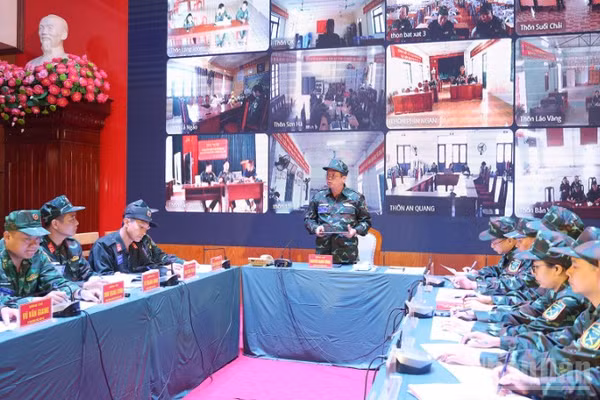 Bát Xát là địa phương đầu tiên tại tỉnh Lào Cai áp dụng mô hình “Thôn số” vào diễn tập phòng, chống thiên tai. (Ảnh: CÔNG HẢI)