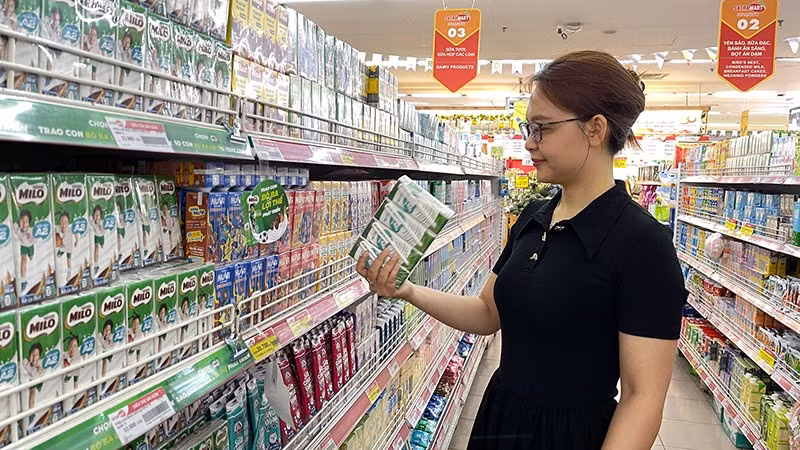 Hệ thống bán lẻ SATRA đóng vai trò trụ cột trong việc bảo đảm an sinh xã hội, bình ổn thị trường… (Ảnh: SATRA)