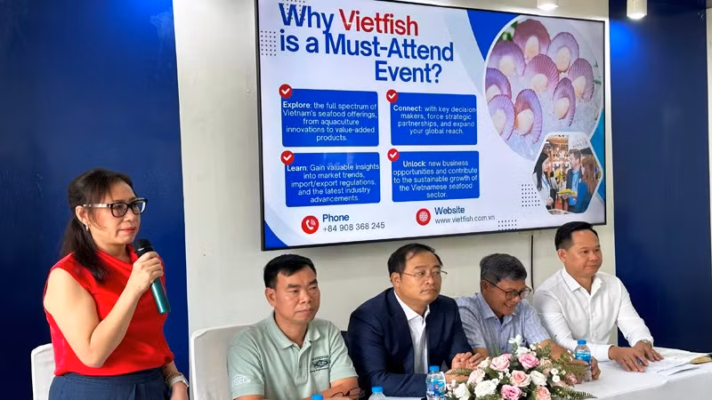 Đại diện VASEP cung cấp thông tin về những hoạt động của ngành thủy sản Việt Nam trong thời gian tới.