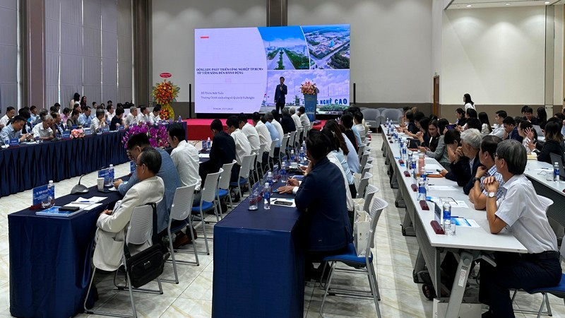 Một góc quang cảnh tọa đàm.