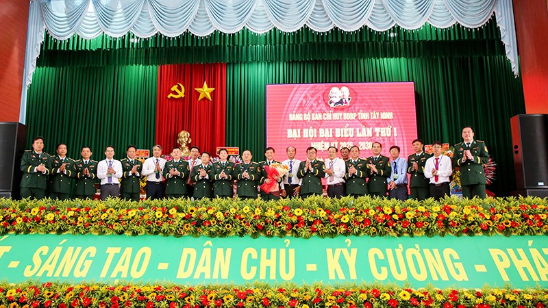 Ban Chấp hành Đảng bộ Bộ đội Biên phòng tỉnh Tây Ninh, nhiệm kỳ 2025-2030, ra mắt.