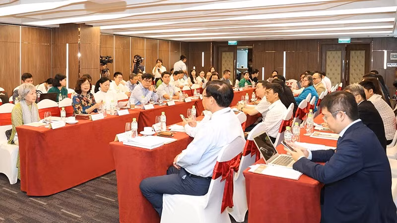 Một góc quang cảnh hội thảo.