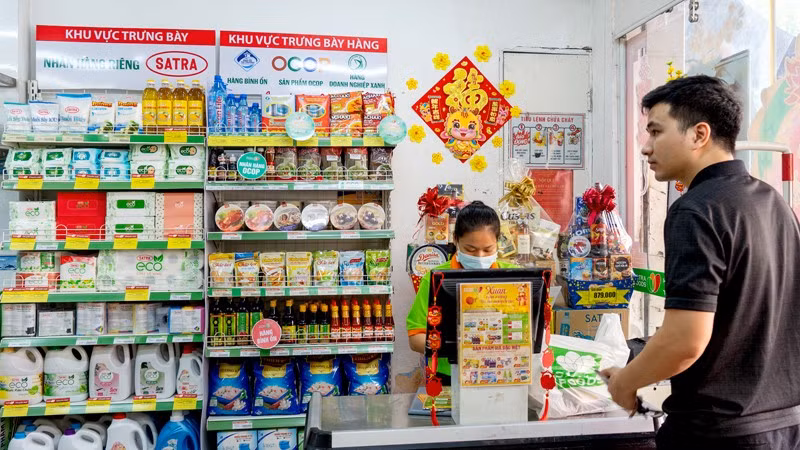 Đảng ủy và Ban lãnh đạo Trung tâm điều hành Satrafoods đã thể hiện vai trò hạt nhân, đoàn kết, đề ra các giải pháp sát với tình hình thực tế (Ảnh: SATRA)