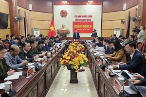 Quang cảnh phiên họp Ủy ban nhân dân tỉnh Thanh Hóa thường kỳ.