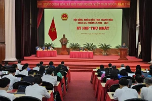 Quang cảnh kỳ họp.