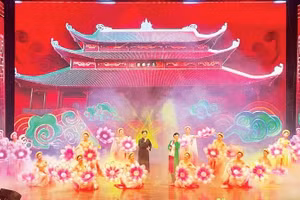 Chương trình chào mừng Ngày Sân khấu Việt Nam (12/8 âm lịch) và tôn vinh văn nghệ sĩ tiêu biểu giai đoạn 1975-2025.