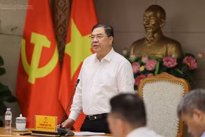 Phó Thủ tướng Thường trực Phạm Gia Túc chủ trì cuộc họp với các bộ, ngành và tỉnh Lâm Đồng. (Ảnh: VGP)