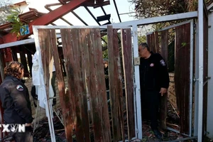 Ngôi nhà bị phá hủy sau vụ tấn công tên lửa tại Rishon Letsiyon, Israel, ngày 9/3/2026. (Nguồn: THX/TTXVN)