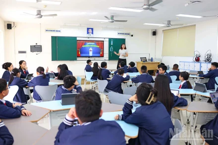 Trong giờ học của học sinh trung học cơ sở (Ảnh: ĐẠI THẮNG)