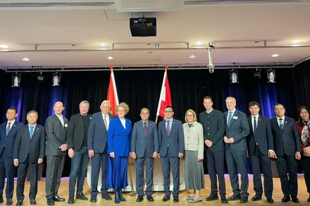 Diễn đàn Hợp tác Việt Nam - Áo về lao động có tay nghề và đào tạo nghề