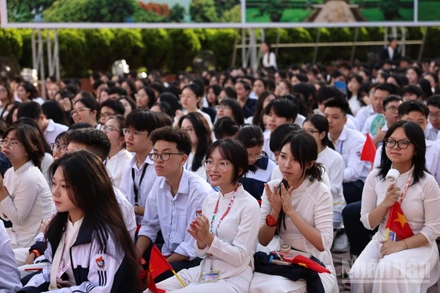 Học sinh THPT (Ảnh: ĐẠI THẮNG)