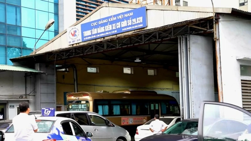 Cả nước đã có 94 cơ sở đăng kiểm đủ điều kiện kiểm định các phương tiện xe cơ giới siêu trường, siêu trọng.