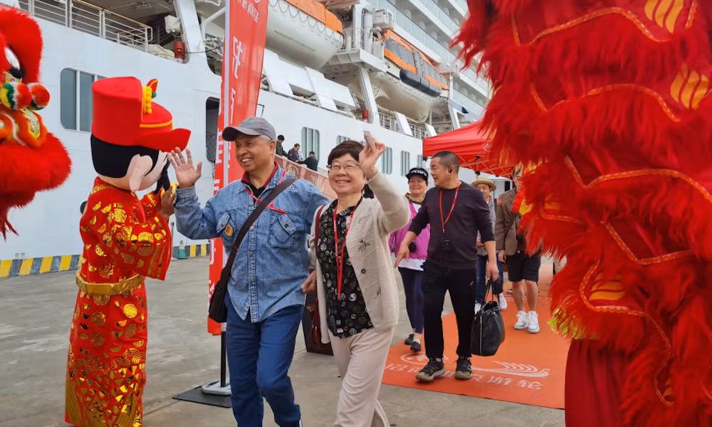 Ảnh minh họa: Quảng Ninh đón chuyến tàu biển du lịch đầu tiên của năm 2024.