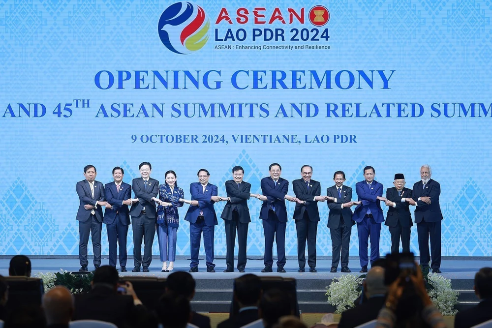 Nâng cao tầm vóc, đưa ASEAN sang giai đoạn phát triển mới