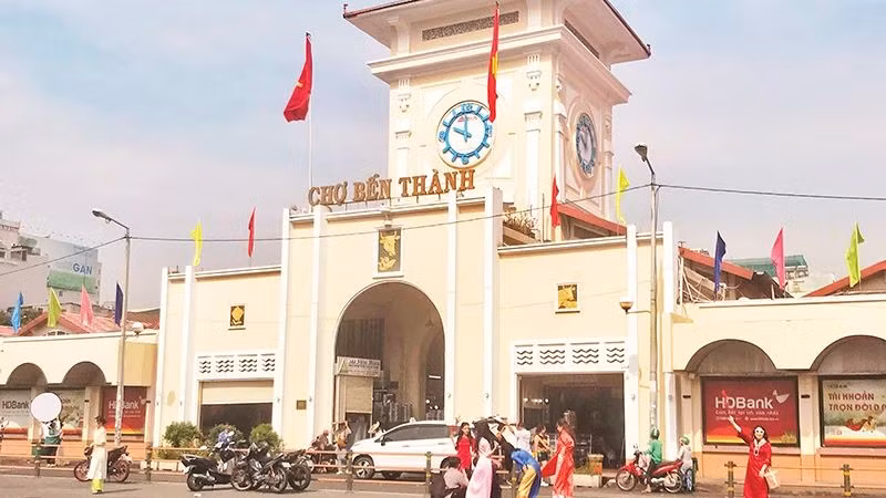 Chợ Bến Thành, Quận 1, Thành phố Hồ Chí Minh.