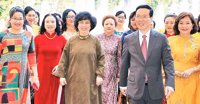 Khát vọng xây dựng đất nước phồn vinh, vì một Việt Nam hùng cường