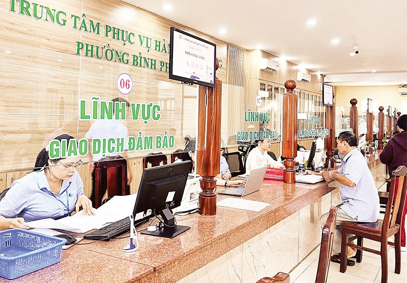 Trung tâm Phục vụ hành chính công phường Bình Phước được đầu tư đồng bộ phục vụ nhân dân.