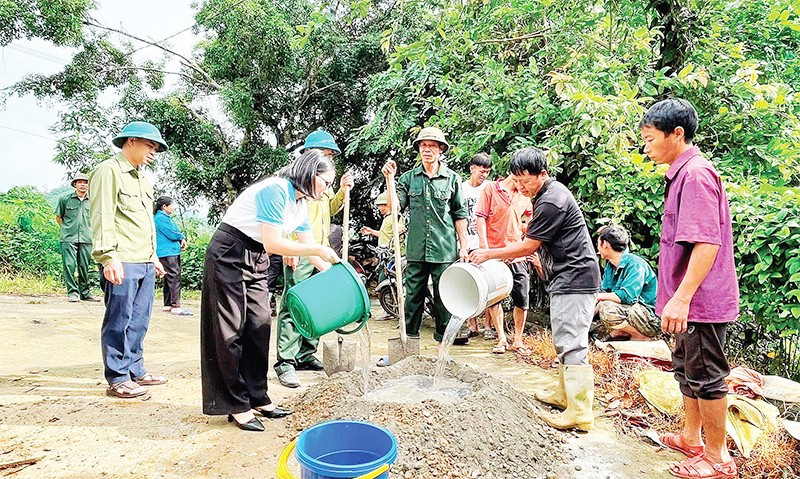Chương trình “Cùng nhau về thôn” tại xã Bảo Yên nhận được sự hưởng ứng nhiệt tình của cán bộ, công chức, viên chức và nhân dân.