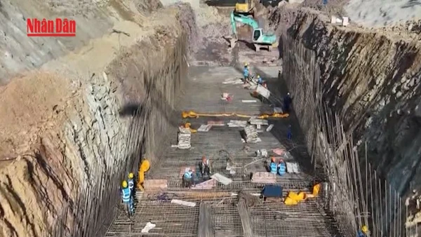 [Video] Hà Tĩnh thi công xuyên kỳ nghỉ lễ tại dự án hồ Kẻ Gỗ