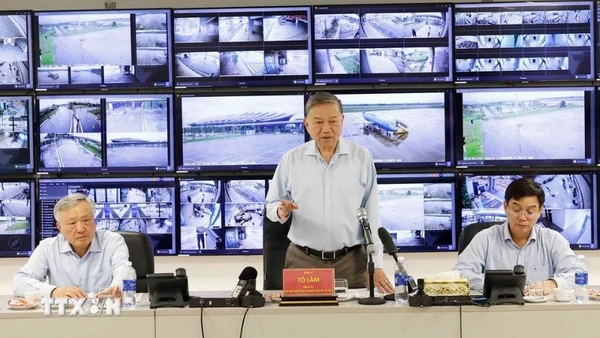 Tổng Bí thư Tô Lâm phát biểu tại cuộc làm việc với lãnh đạo thành phố Huế. (Ảnh: TTXVN)