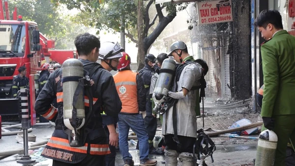 Tổng số nạn nhân thiệt mạng trong vụ cháy sáng 8/1 tại phường Hà Đông đã lên tới 3 người.