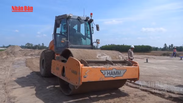 [Video] Tìm nguồn vật liệu cho cao tốc Châu Đốc - Cần Thơ - Sóc Trăng 