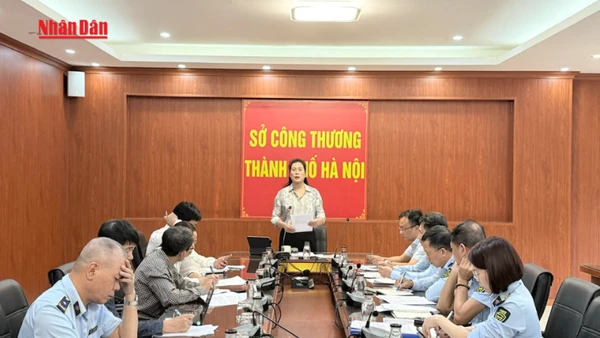 [Video] Hà Nội triển khai kiểm tra liên ngành chống buôn lậu, gian lận thương mại dịp cuối năm 