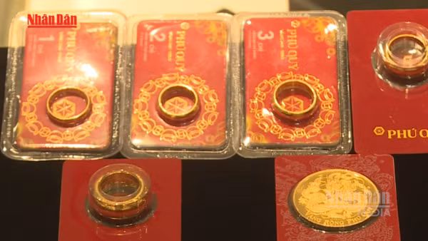 [Video] Sau phiên tăng sốc, giá vàng sáng nay chững lại