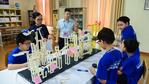 Giáo dục STEM được nhìn nhận là nền tảng quan trọng để hình thành nguồn nhân lực cho nền kinh tế số và các ngành công nghệ chiến lược trong tương lai.