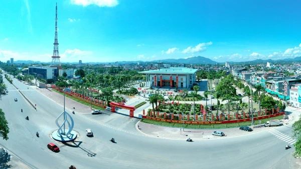 Trung tâm Thông tin-Hội nghị tỉnh Tuyên Quang đã hoàn tất công tác chuẩn bị để tổ chức Đại hội đại biểu Đảng bộ tỉnh Tuyên Quang lần thứ I. (Ảnh: Hoàng Thảo)