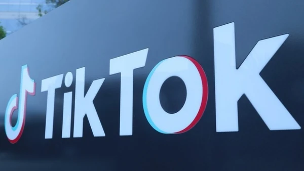 Logo của TikTok tại văn phòng Los Angeles ở Culver City, hạt Los Angeles, Mỹ. (Ảnh: Tân Hoa xã)