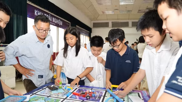 Cuộc thi dành cho học sinh có niềm đam mê khoa học kỹ thuật trong độ tuổi từ 6 đến 18 tuổi trên phạm vi toàn quốc.